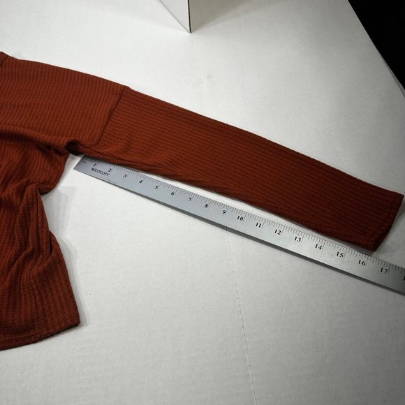 Paper Crane Womens Sz Medium Sweater Shirt Cropped Button Front Tie Waist Brown - Picture 9 of 13